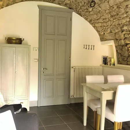 بيت للعطل Casa Del Vicolo ميزّيجرا